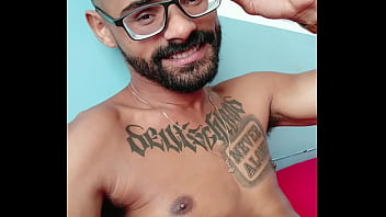 Preview 4 of Bis Ass White - Gosta de um nerd