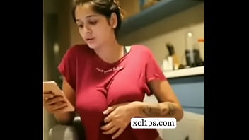 Preview 2 of Beeg Xxx Sexy Videos - cam model with huge tits