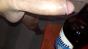 Preview 3 of China Seks Vs Negro Xxx - queres leche y cerveza?