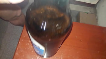 Preview 4 of China Seks Vs Negro Xxx - queres leche y cerveza?