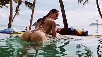 Preview 3 of Quebec Motel - Thailand vacation