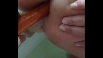 Preview 2 of Pov Big Cock Teeny - Sexo en el ba&ntilde_o con mi putita