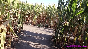 Preview 2 of Sindhi Larki - Blond babe flashes in corn maze