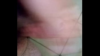 Preview 3 of Yang Bear Gay - Gozando pensando na prima