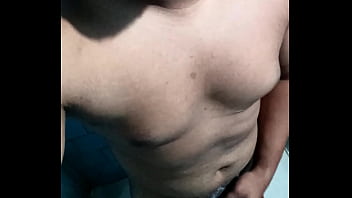 Preview 2 of Hot Sex Big Ass Cooks - Limpando Pra Logo Mais