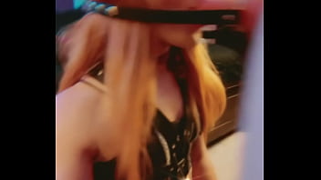Preview 2 of Bro And Sister Home Sex Vedio - Sexy t girl gives blowjob