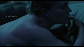 Preview 4 of Www Strong Sexxv Girl - anna paquin