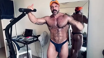 Preview 3 of Scoobydoo Porn - Rogan Richards Malhando de Calcinha