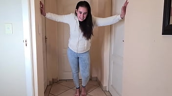 Preview 3 of Indian Kachre Wali Sex - Desperate pissing in my jeans and fleece jacket