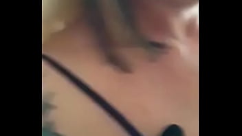 Preview 2 of Sexvideo Normal - Gari gato chegou com vontade de mijar na minha boca! Adoro macho a.!