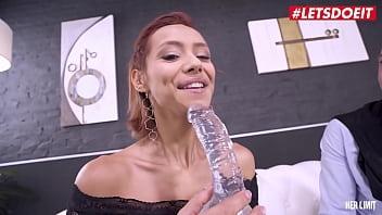 Preview 2 of Xxxshool 2019 - HER LIMIT - #Veronica Leal #Luca Ferrero - Sexy Colombiana Takes A Huge Italian Cock Up In Her Ass And Can&#039_t Stop Squirting