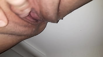 Preview 4 of An Malls Xxx - Tub piss