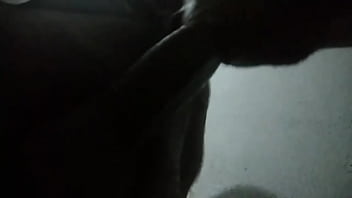Preview 1 of Penis Besar Memek Sempit Dipaksa - Mamando um pau grosso