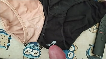 Preview 4 of New Xxxcom Of 2018 - Corrida en bragas de mi mujer 144