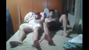 Preview 2 of Teen Anal Gagball - Dois amigos na