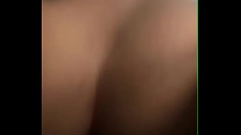 Preview 3 of Auto Bus - Casero en cuatro pendeja