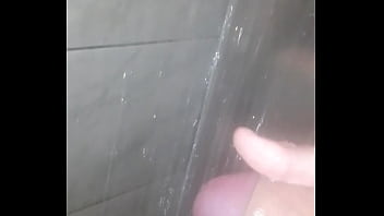 Preview 4 of Sister My Freind - A procura do novinho