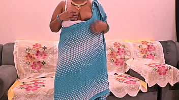 Preview 2 of Xnxx Brazzers Sleep - sexy bhabhi in saree