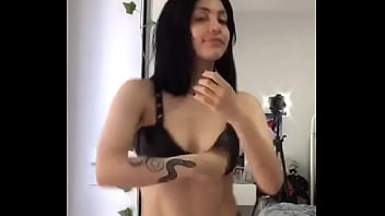 Preview 2 of Tenns Inocent - El culo de Sofi Maure