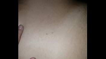 Preview 4 of Actreess Bathinghot - comi o cu da minha amiga b. nao resisti e acabei gozando