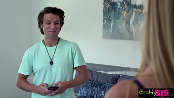 Preview 1 of Fuck Until Shit - Step Bro &quot_I&#039_m just gonna be staring at your tits and puss the whole time&quot_ S16:E1