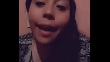 Preview 1 of Xxx Hizli Tube - Su marido nosa ve que me manda videos