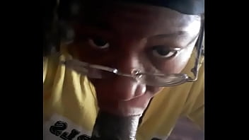 Preview 4 of Xxx Vedo 3gp - Couch blowjob with kyttkatt