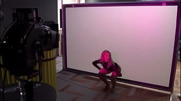Preview 2 of Rabia Nar - Hungarian reality striptease V V 10