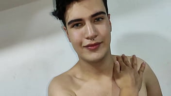 Preview 4 of Cojiendo A Una Senorita Virgen - Verification video