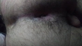 Preview 2 of Ass Mom Asia Fucking - novinho piscando o cu doido por uma rola de macho