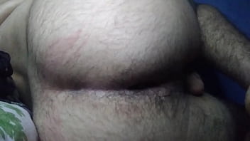 Preview 1 of Ass Mom Asia Fucking - novinho piscando o cu doido por uma rola de macho
