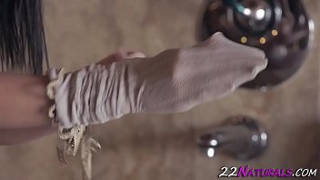 Preview 2 of Desi Xx Net - Skinny stunner outdoors gets eaten out
