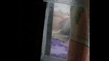 Preview 4 of Mobael Memoree - Espiando a mi tia masturbarse por la ventana