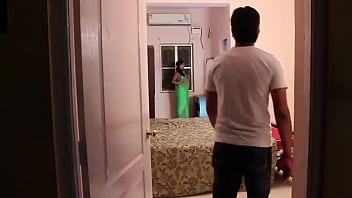 Preview 1 of Cunnilingus Emo - Desi Girl Romace With Boy Friend