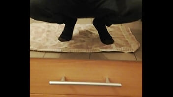 Preview 1 of Shz Slut - GASTE85,  Mein erste peeing