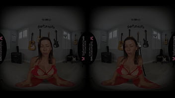 Preview 2 of Baby Jaan - Solo woman,  Alexis Fawx is moaning while cumming,  in VR