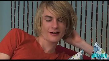 Preview 1 of Sara Nice Footjob - Twinks fuck like avid