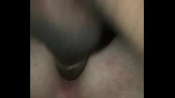 Preview 1 of Xxx Water Me - Tomando rola grossa de quatro do mlk de 19 anos