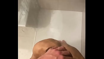 Preview 3 of San Love Mamc Sex - Young twink sucks