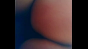 Preview 4 of Mom Sex Workers - Cojiendo rico en el ba&ntilde_o