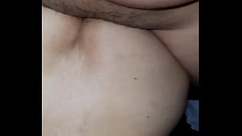 Preview 1 of Son France Mother - Que gustar que lo dejen con leche ese ano