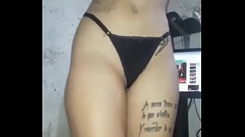Preview 1 of Lesbian Foot Play - Dan&ccedil_ando funk calcinha socada