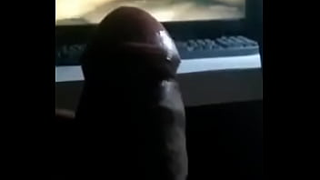 Preview 4 of Lena Poul First Time Fuck Video - A falta de culos me masturbo