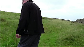 Preview 1 of Selka Sekis Videolari - A Rainy Day Hike