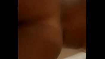 Preview 2 of Family Stoke Love Me - esposa com solteiro