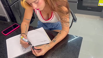 Preview 1 of Sifredi And Jaydenslee - Le ayudo con las tareas de educacion sexual a mi linda hermanastra y ella me paga con su rico culo. H.L.