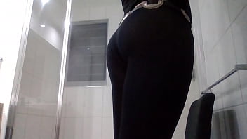 Preview 1 of Husband Porn Amazon Facesitting2 - Young Oiled Ass In Black Leggings