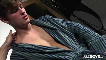 Preview 1 of Masseur Creampie - Nikolaus Viklund - Casting