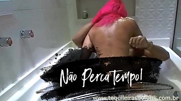 Preview 4 of Xxxx Sani Lioun - D&eacute_bora Fantine na Hidro com Dotad&atilde_o