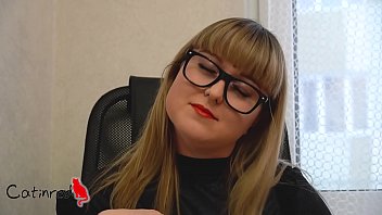 Preview 1 of Film Indo Bokeb - The secretary dreams of sucking the boss